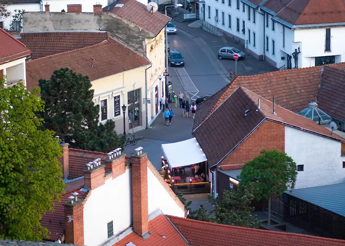 アパート Gardonyi エゲル